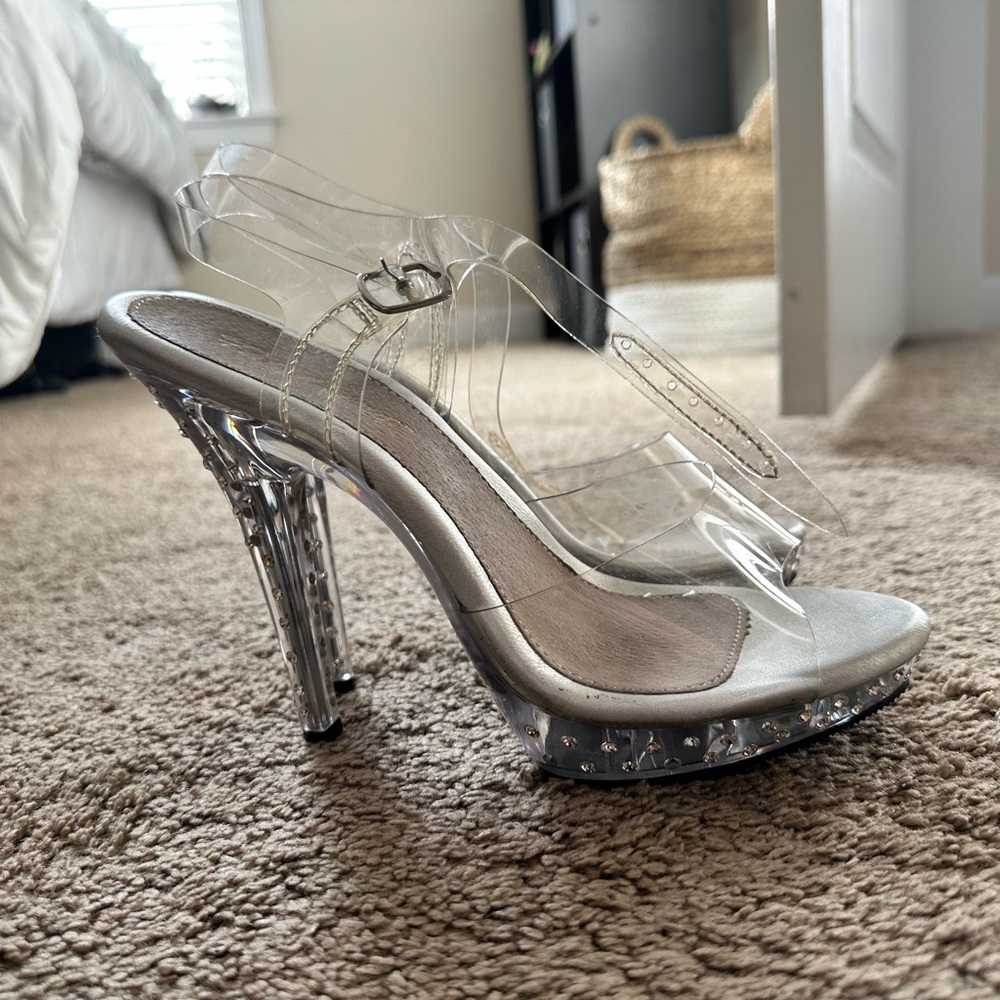 bikini competition heels